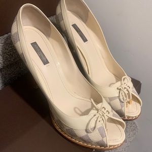 Fairly used Louis Vuitton peep toe